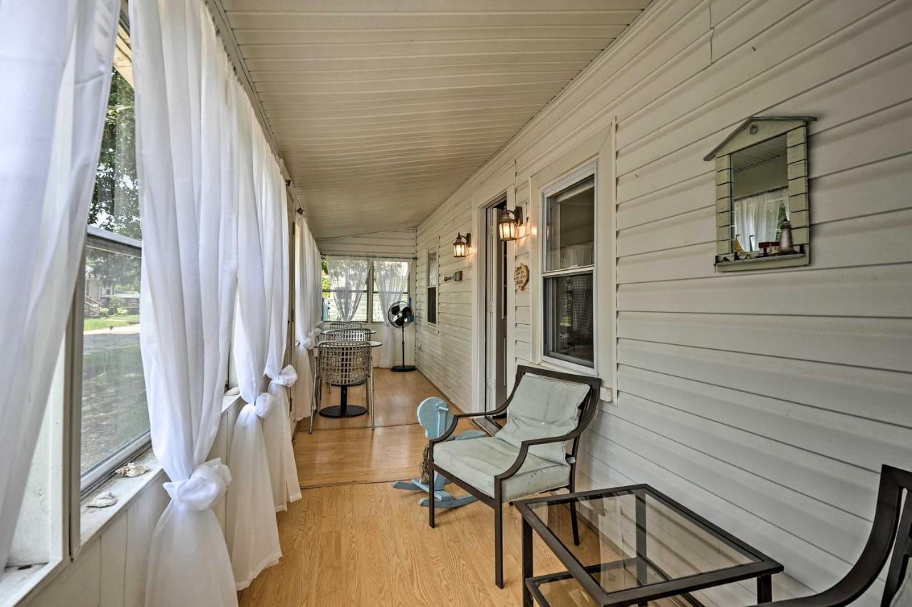 The Blue Crab Cottage - 3 Blocks From The Beach! Colonial Beach Exterior foto