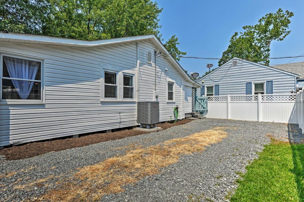 The Blue Crab Cottage - 3 Blocks From The Beach! Colonial Beach Exterior foto
